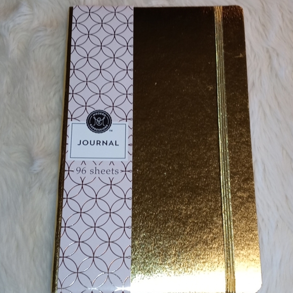 96 Page Journal & 2 Matching Ballpoint Pens - Picture 3 of 5